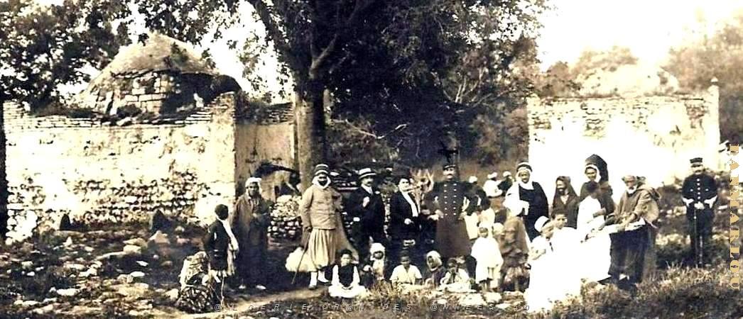 3042- Tlemcen - El-Kalaa - Marabouts2 - Avril 1914.jpg